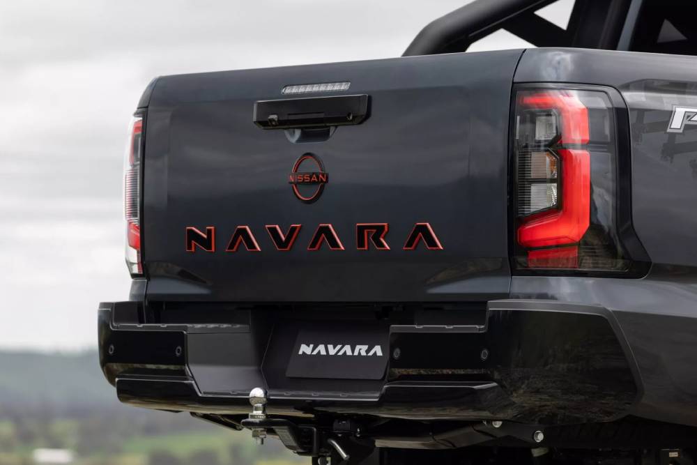 2026-Nissan-Navara-PRO-4X-10-2048x1366