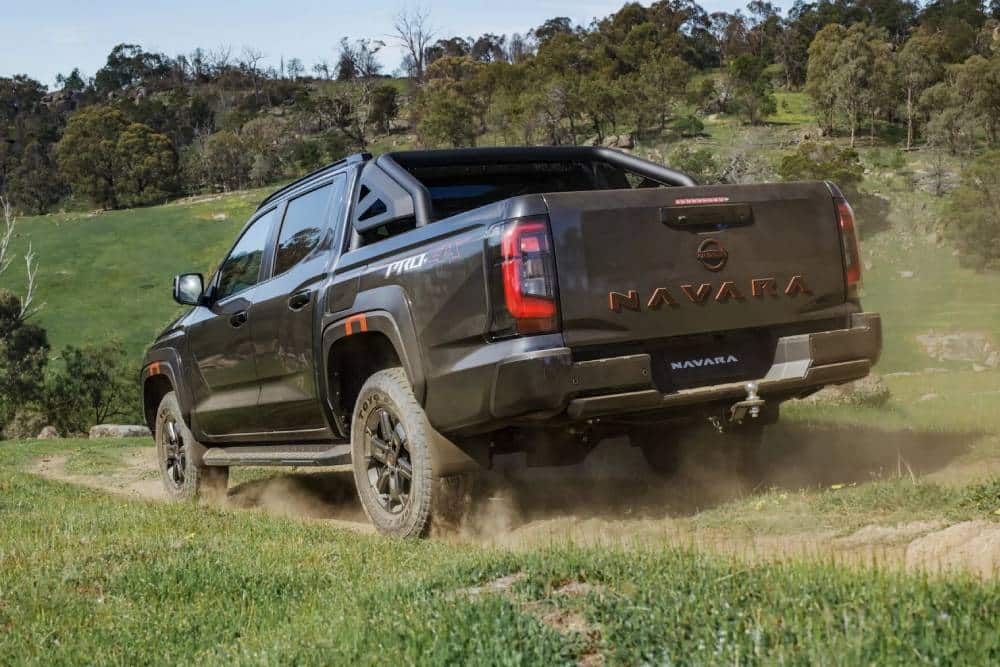 2026-Nissan-Navara-PRO-4X-5-2048x1366