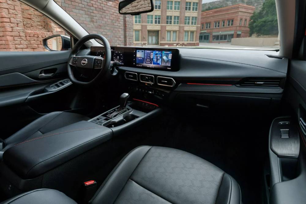 Σε τιμή γιορτινού δώρου το καινούργιο Nissan Sunny