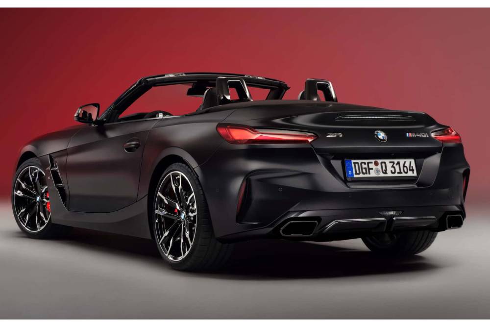 2026-bmw-z4-final-edition-rear-3-4