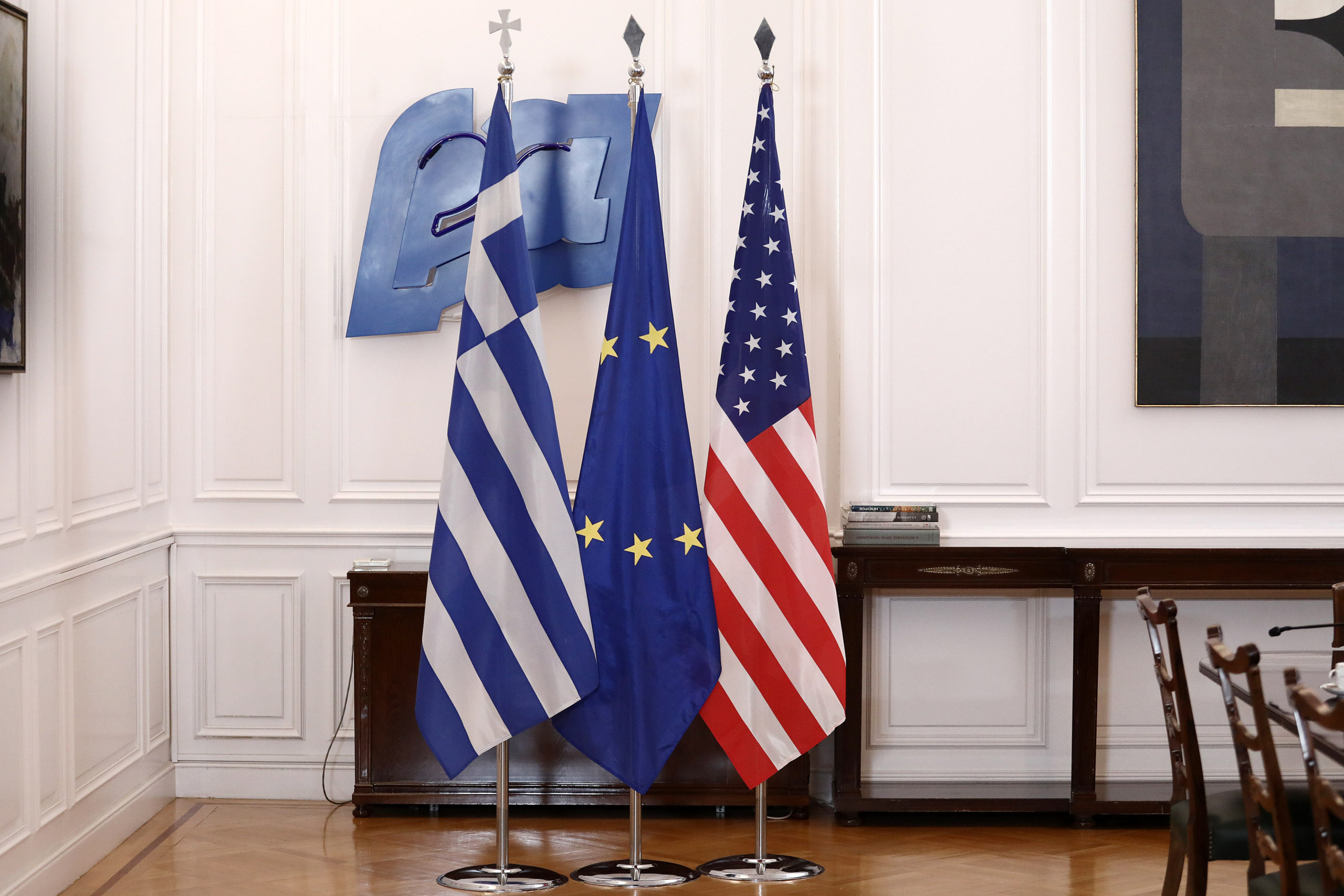 Κυριάκος Μητσοτάκης: Είδε την Κίμπερλι Γκιλφόιλ και τους Αμερικανούς υπουργούς Ενέργειας και Εσωτερικών στο Μέγαρο Μαξίμου 5 Κυριάκος Μητσοτάκης: Είδε την Κίμπερλι Γκιλφόιλ και τους Αμερικανούς υπουργούς Ενέργειας και Εσωτερικών στο Μέγαρο Μαξίμου