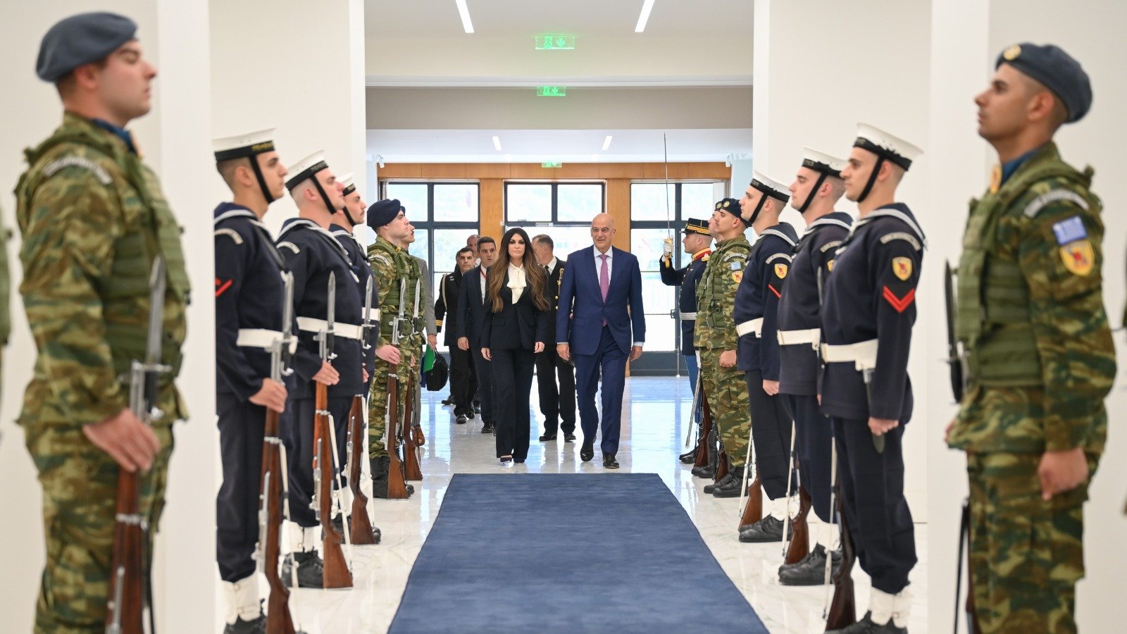 Νίκος Δένδιας, Κίμπερλι Γκιλφόιλ