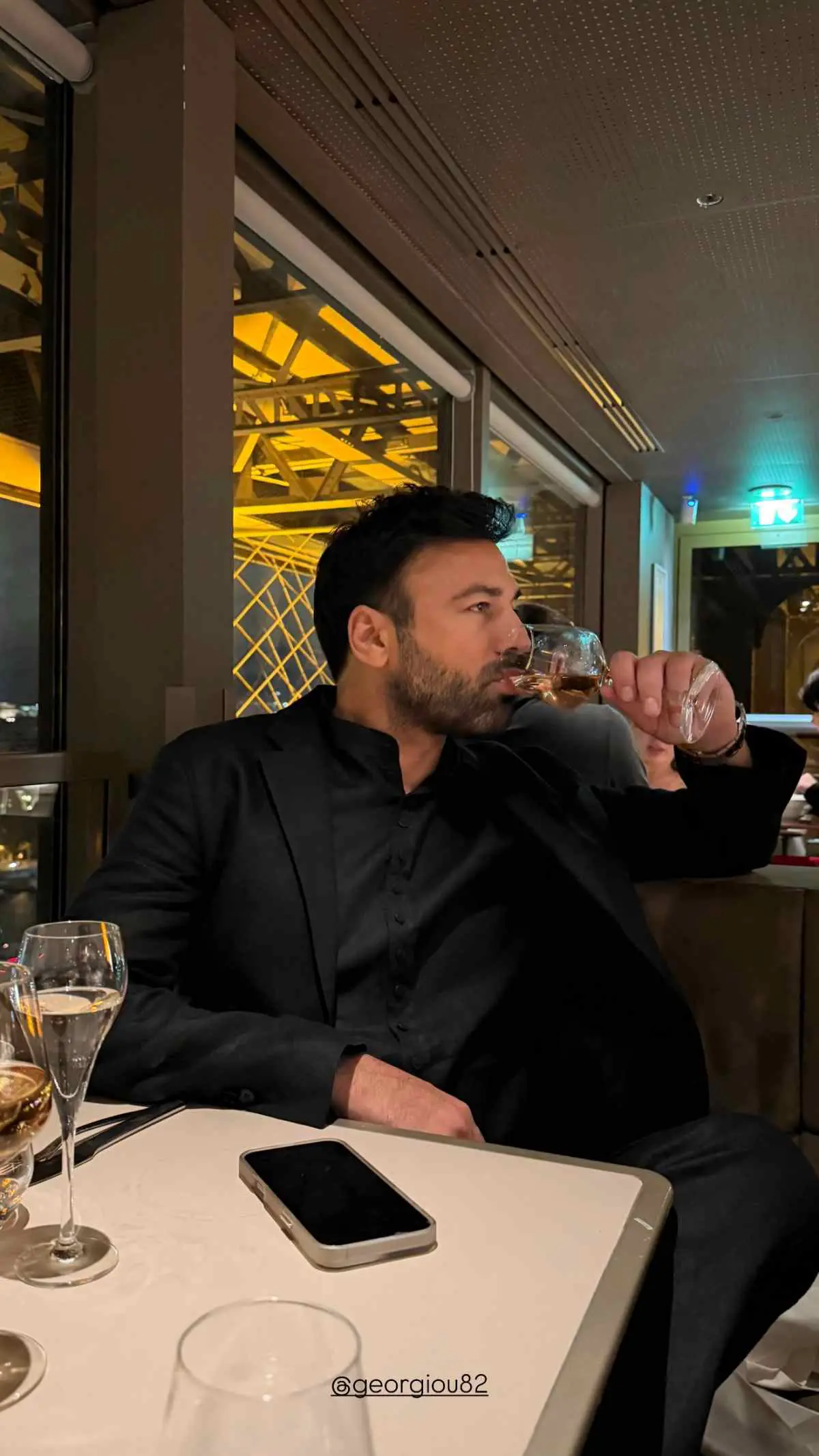 Χριστοδούλου: Ρομαντική απόδραση στο Παρίσι με τον Γεωργίου για τα γενέθλιά της – (Φωτογραφίες) 10 Χριστοδούλου: Ρομαντικό ταξίδι με τον Γεωργίου στο Παρίσι για τα γενέθλιά της - (Φωτογραφίες)