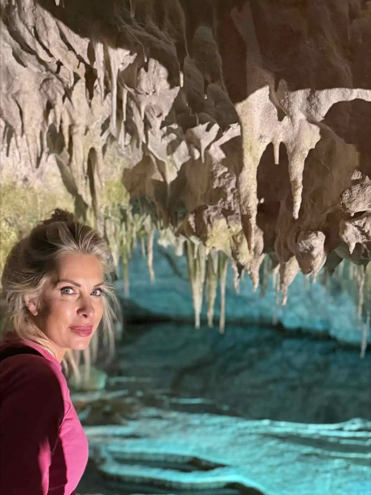 Ελένη Μενεγάκη: Για ιππασία στα Ζαγοροχώρια μαζί με την Μαρίνα και τον Παντζόπουλο (Φωτογραφίες)