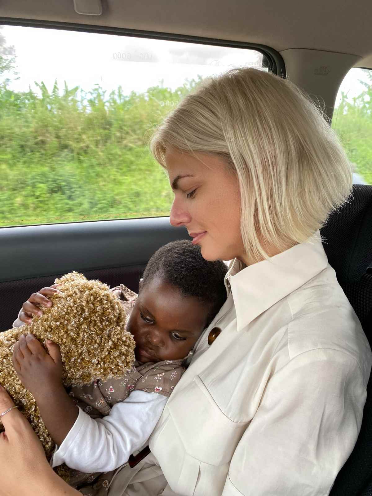 Κοντοβά: 5 χρόνια με την κόρη της, Έιντα - «Βρήκαμε την οικογένειά μας»