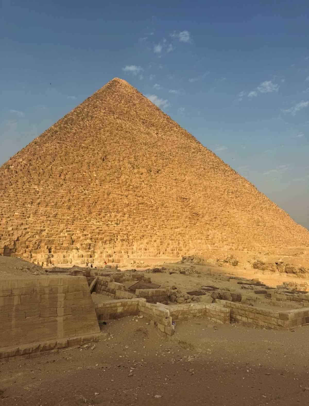 Τζένη Μπαλατσινού – Βασίλης Κικίλιας: Οικογενειακή εκδρομή στην Αίγυπτο με τον γιο τους (Εικόνες) 17 Τζένη Μπαλατσινού – Βασίλης Κικίλιας: Ταξίδι στην Αίγυπτο με τον γιο τους (Φωτογραφίες)