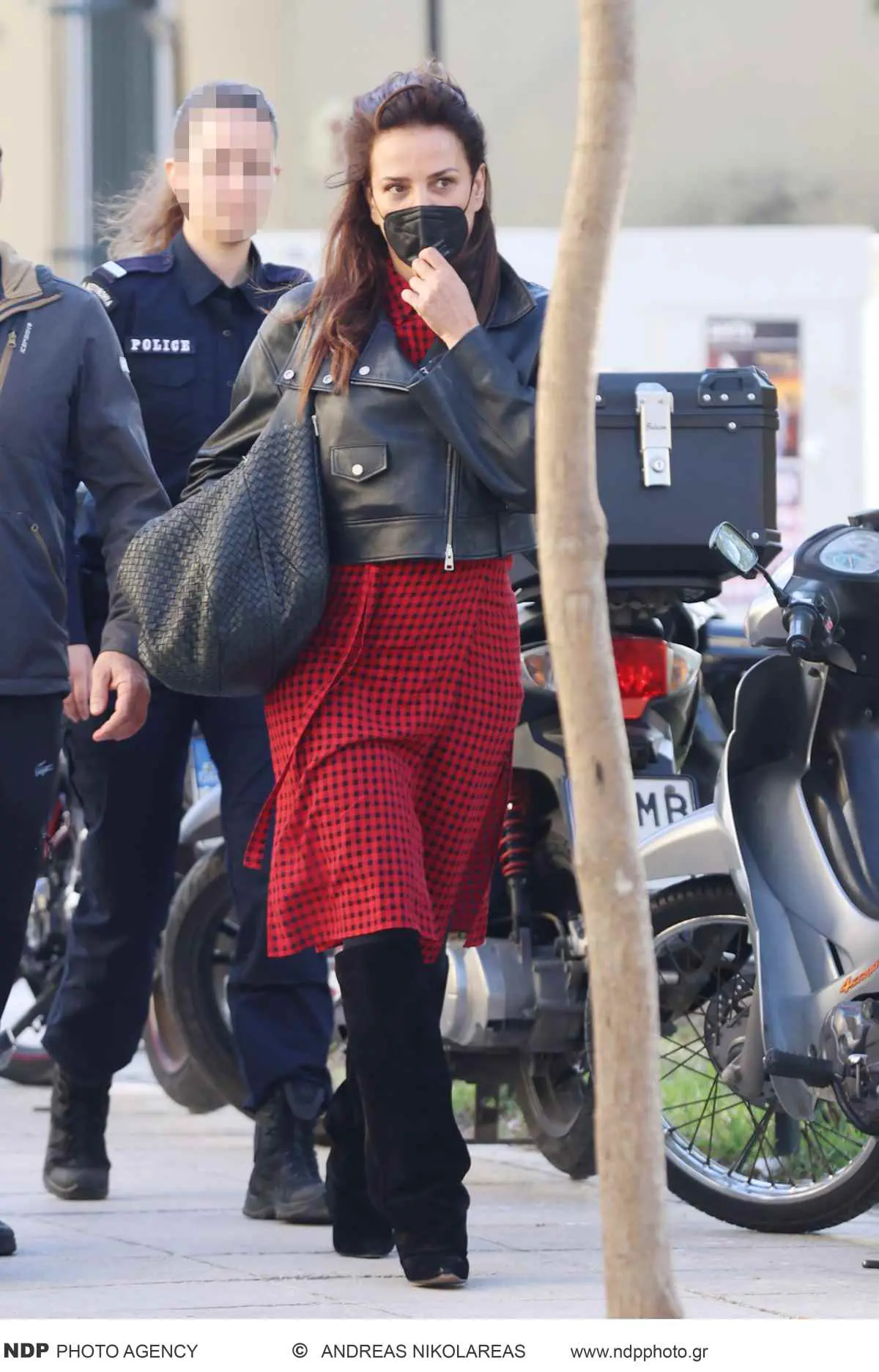 Δήμητρα Ματσούκα: Εξαντλημένη μετά την απελευθέρωσή της – Φωτογραφίες 10 Δήμητρα Ματσούκα