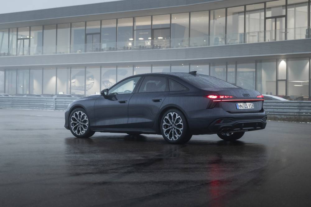 Ανανεωμένα Audi A6 και Q5 V6 TDI για τους φανατικούς του ντίζελ 19 A251903_medium (1)