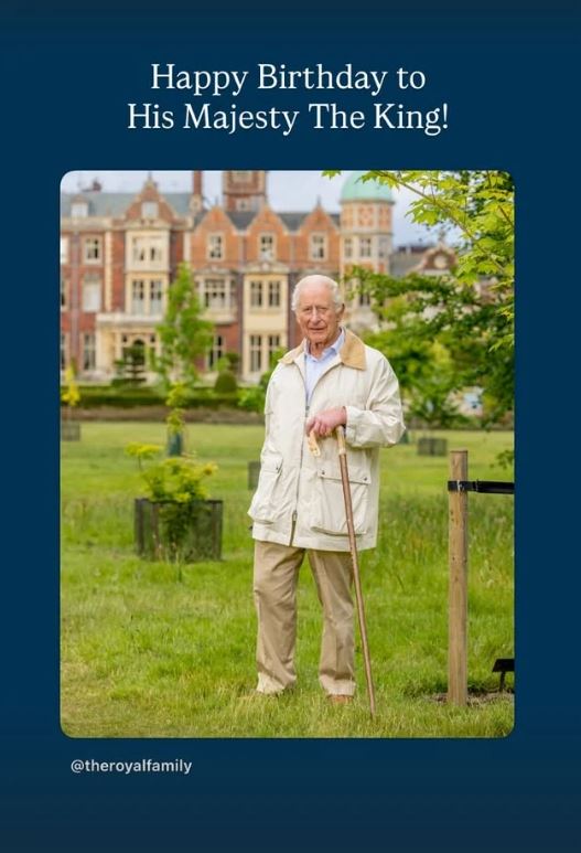 Βασιλιάς Κάρολος: Η φωτογραφία από το Μπάκιγχαμ για τα γενέθλιά του και η περιοδεία στην Ουαλία 3 Βασιλιάς Κάρολος: Η φωτογραφία από το Μπάκιγχαμ για τα γενέθλιά του και η περιοδεία στην Ουαλία