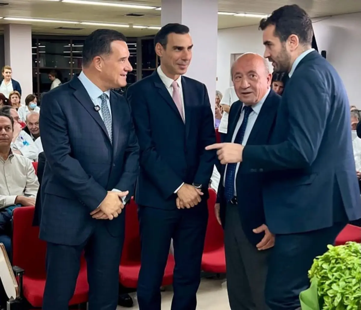 Δήμητρα Κατσαφάδου – Τι αποκάλυψε για τη συνεισφορά της La Vie en Rose στο ΕΣΥ: «Είναι το πιο σημαντικό που έχουμε πετύχει μέχρι τώρα» 6 Δωρεά Αγία Όλγα