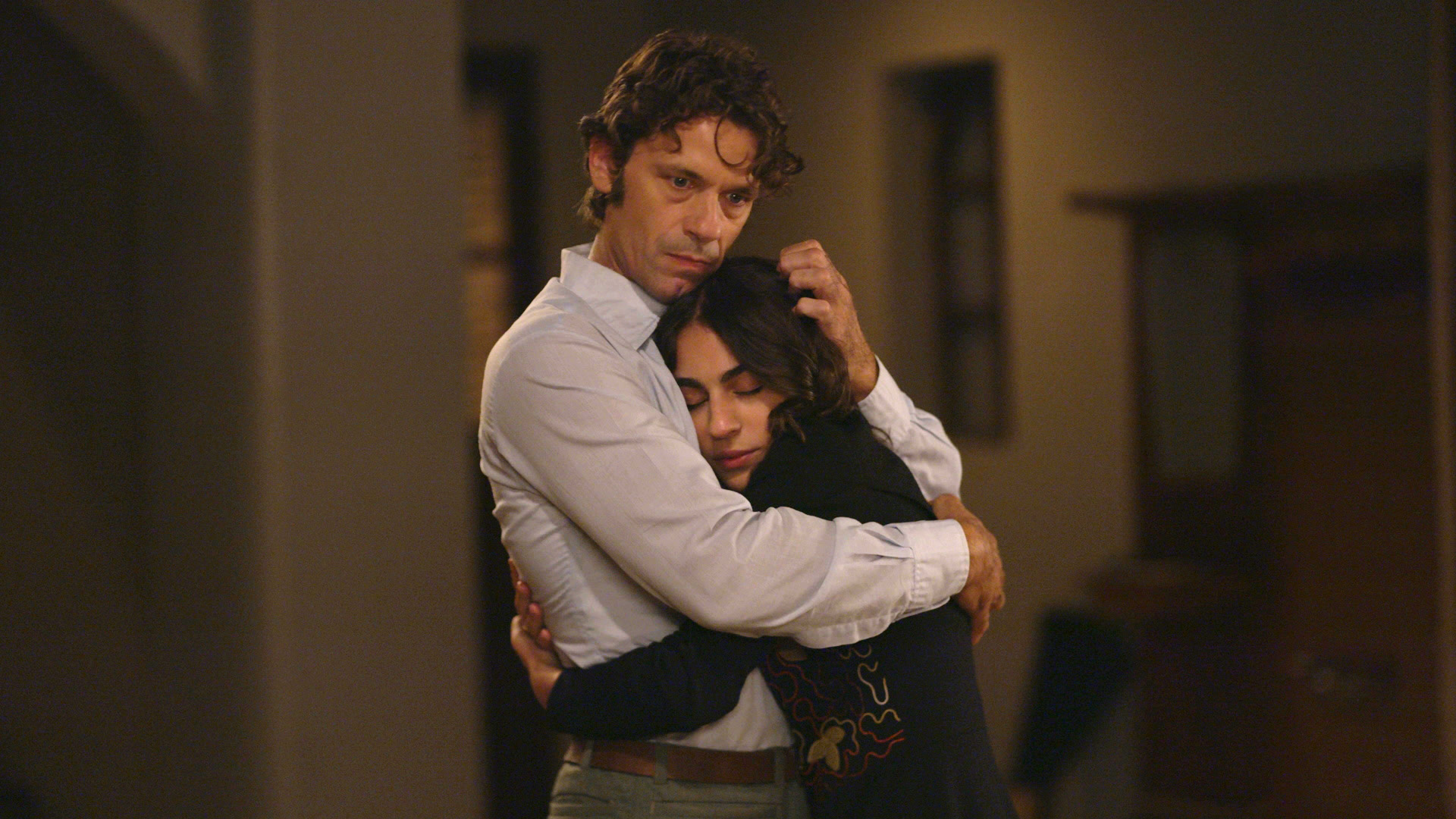 «Ηλέκτρα»: Ο Τζιοβάνι γυρίζει στην Αρσινόη διεκδικώντας εκδίκηση – Καταιγιστικές ανατροπές στα επόμενα επεισόδια 4 «Ηλέκτρα»: Ο Τζιοβάνι γυρίζει στην Αρσινόη διεκδικώντας εκδίκηση – Καταιγιστικές ανατροπές στα επόμενα επεισόδια