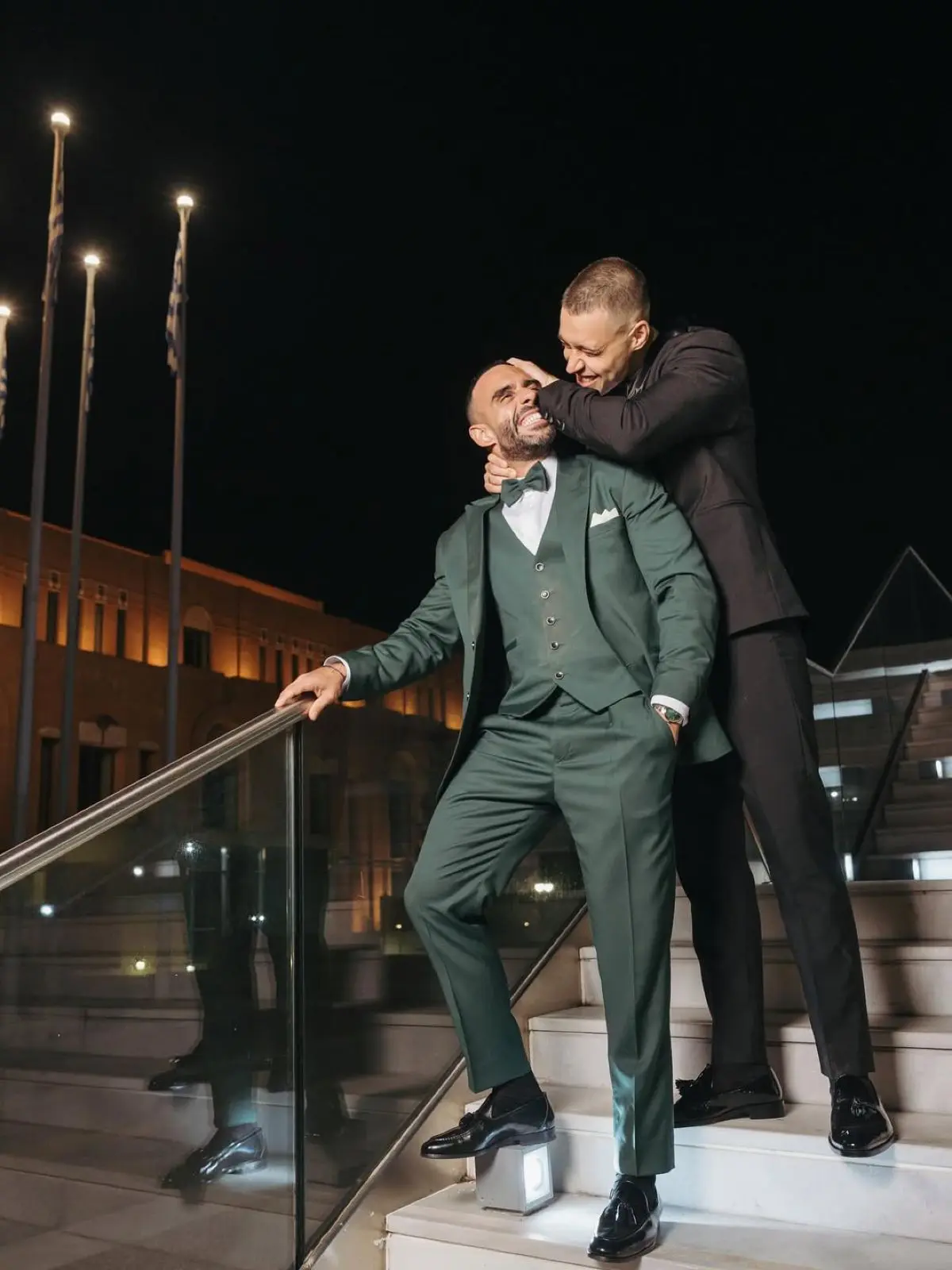 Ιωάννα Τούνη: «Έχετε δει πιο όμορφο ζευγάρι, με πιο εντυπωσιακούς κουμπάρους;» – Φρέσκες φωτογραφίες από τον γάμο της φίλης της 13 Ιωάννα Τούνη γάμος φίλης