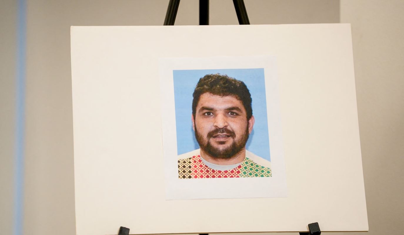 ΗΠΑ: Φρέσκα πλάνα από την επίθεση Αφγανού σε στρατιώτες της Εθνοφρουράς – Αντιμετωπίζει κατηγορίες για ανθρωποκτονία πρώτου βαθμού