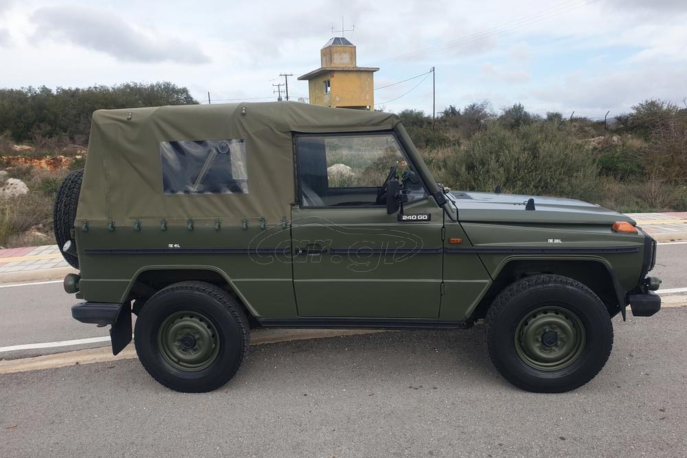 Ανανεωμένη Mercedes 240 GD έτοιμη για περιπολία 10 Mercedes-240-GD-1