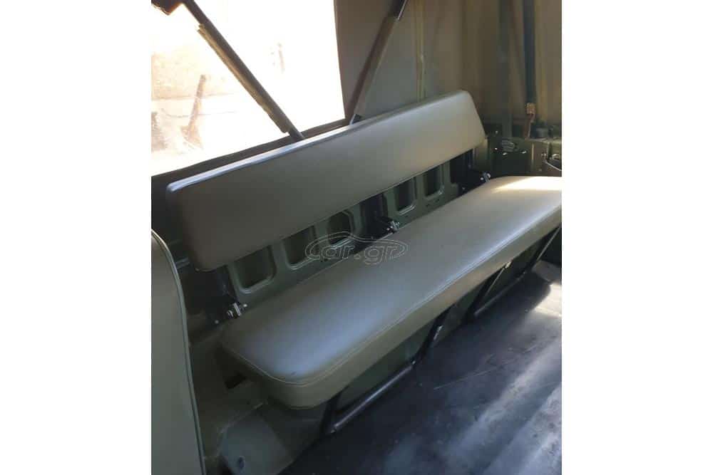 Ανανεωμένη Mercedes 240 GD έτοιμη για περιπολία 16 Mercedes-240-GD-7