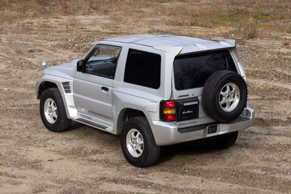 Mitsubishi-Pajero-Evolution-Auction-USA-22