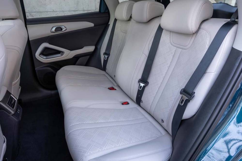 Πρωτοποριακό plug-in υβριδικό BYD Atto 2 DM-i με αυτονομία 1.020 χλμ. 28 New BYD Atto 2 DM-i (2)