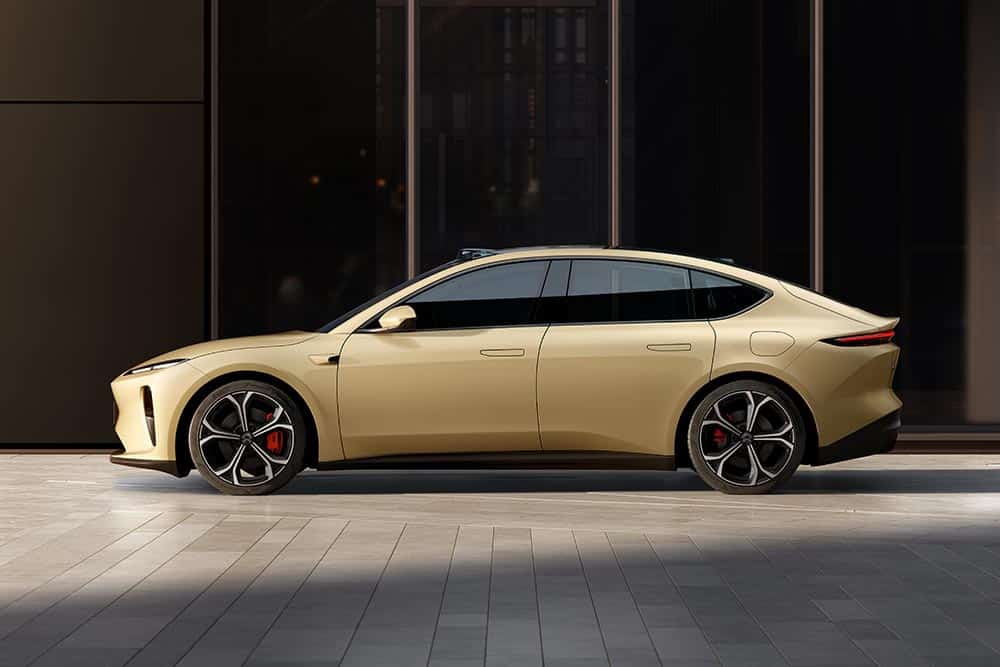 Nio-ET5-(3)