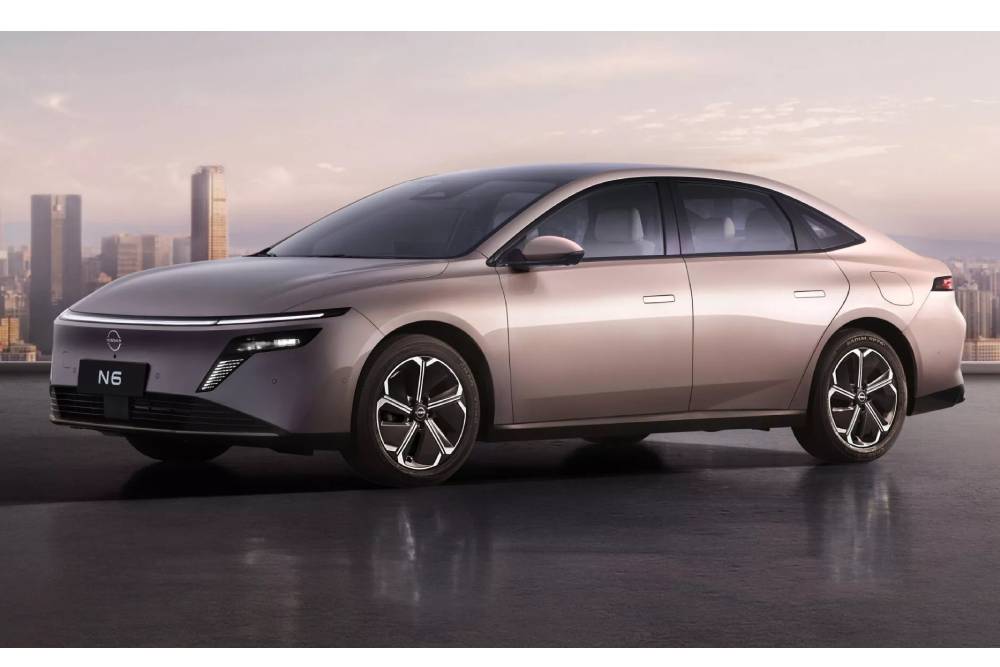Το καινοτόμο plug-in υβριδικό Nissan N6 διαθέσιμο με λιγότερο από 13.000 ευρώ 17 Nissan-N6-China-1-copy-2048x1152