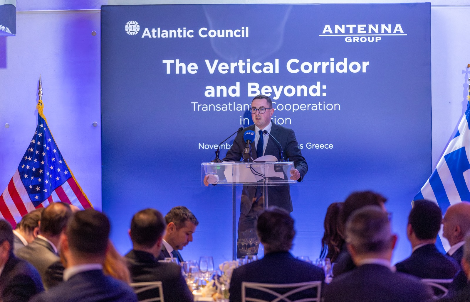 Δείπνο προς τιμήν των υπουργών των ΗΠΑ, Doug Burgum και Chris Wright, από τον Πρόεδρο του Ομίλου Antenna, Θοδωρή Κυριακού