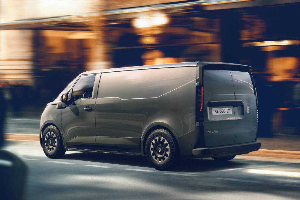 Πρωτοποριακό και φουτουριστικό Renault Trafic E-Tech 13 Renault Trafic Van E-Tech electric (6) (1)
