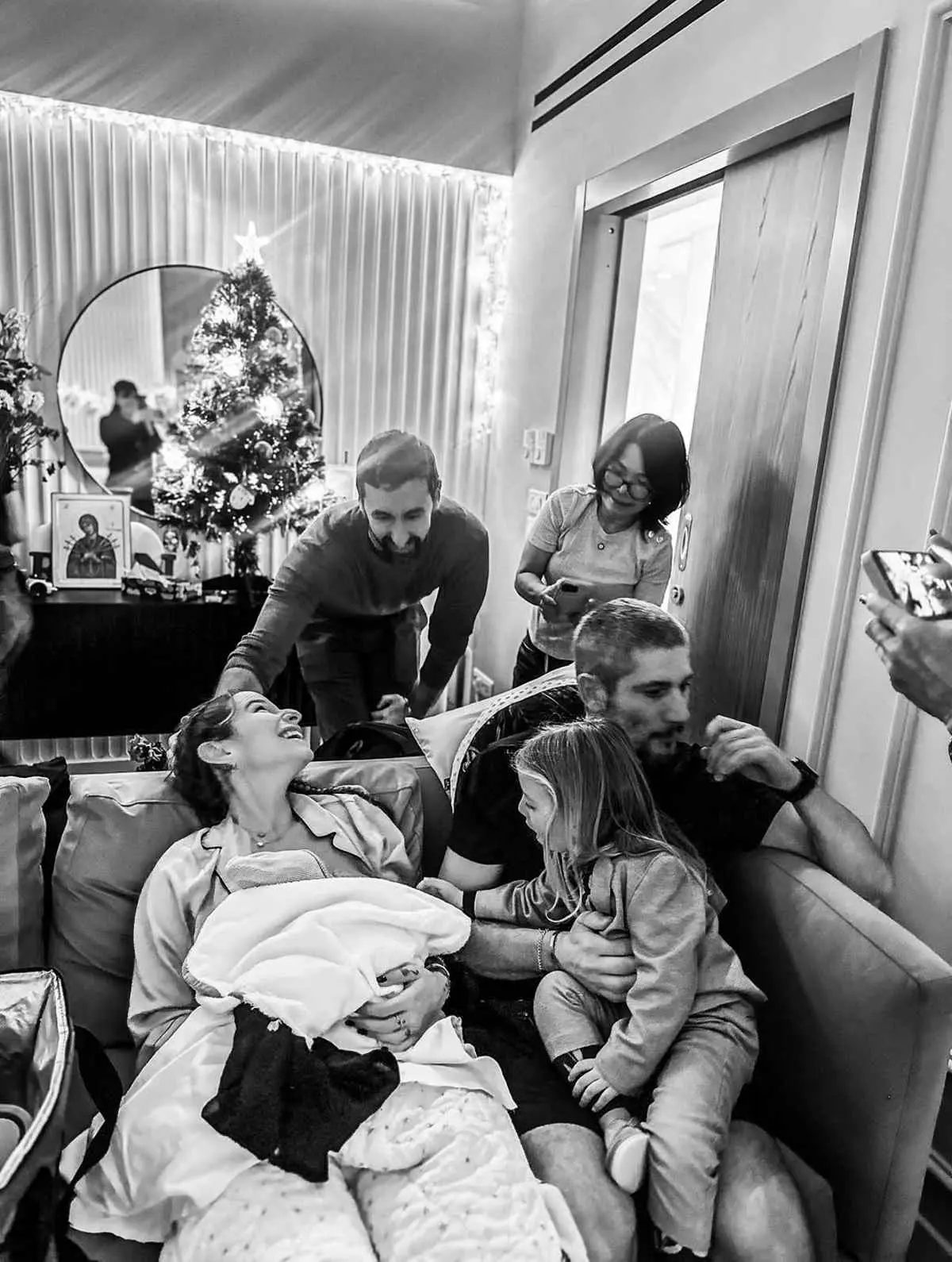 Κούρκουλου: «Η αγκαλιά μου ήταν άδεια, κατέρρευσα» – Συγκινεί για τον πρόωρο τοκετό 15 Η ανάρτηση της Εριέττας Κούρκουλου