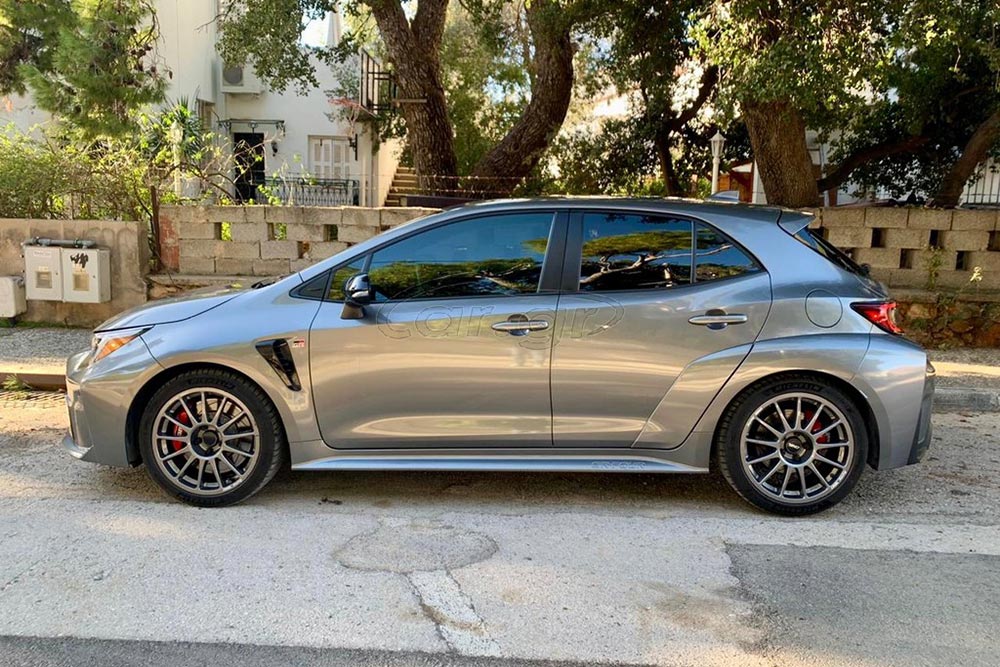 Toyota-Corolla-2023-GR-FOUR-SPORT-(6)