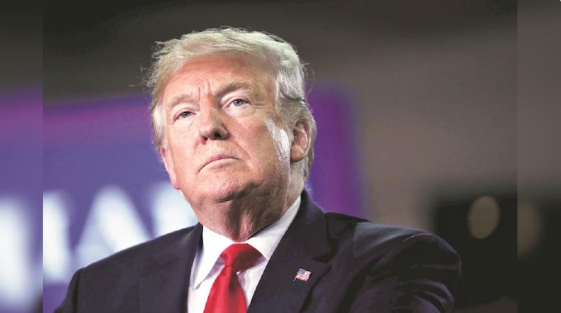 Τραμπ: Η Νάνσι Πελόζι είναι μια «κακόβουλη γυναίκα» που απέτυχε στις ευθύνες της