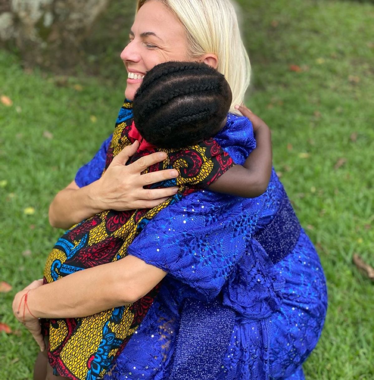 Η Χριστίνα Κοντοβά με την κόρη της, Έιντα