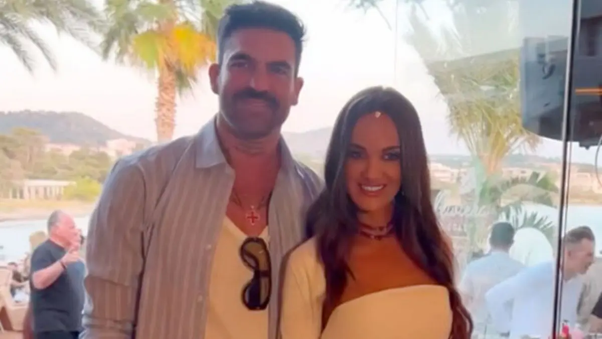 Δημήτρης Αλεξάνδρου: Οργισμένος με τη Φαίη Σκορδά και τη φωτογραφία με τη Ρία Ελληνίδου 6 Αλεξάνδρου ελληνίδου