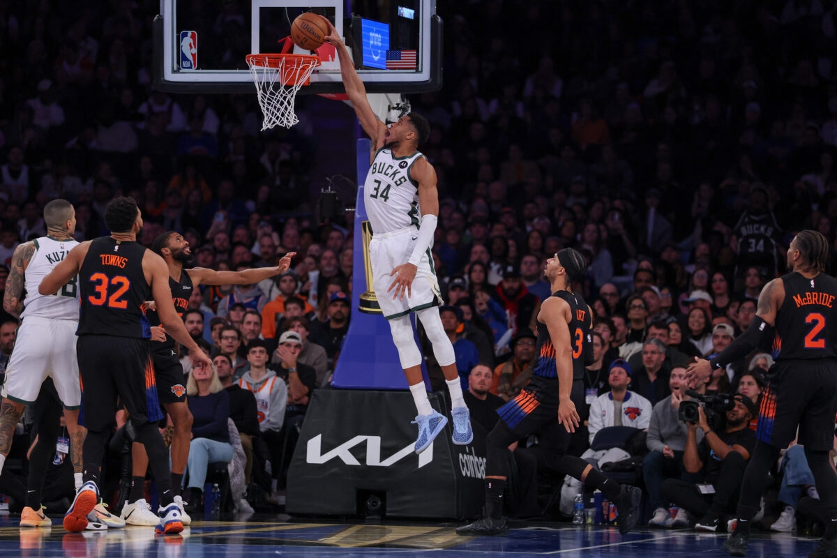 Ο Γιάννης Αντετοκούνμπο επέστρεψε εντυπωσιακά, αλλά οι Μπακς ηττήθηκαν στο NBA Cup από τους Νικς