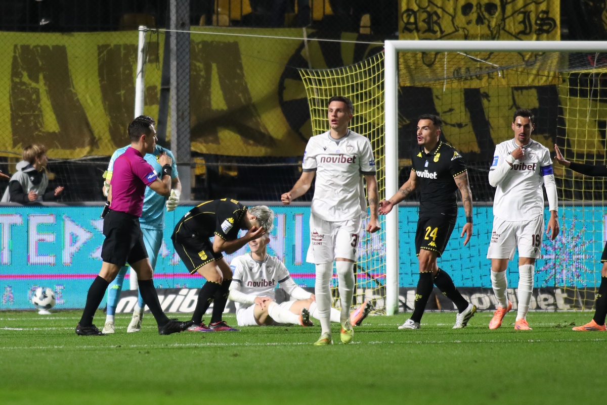 aris-ael-diaititis-eurokinissi