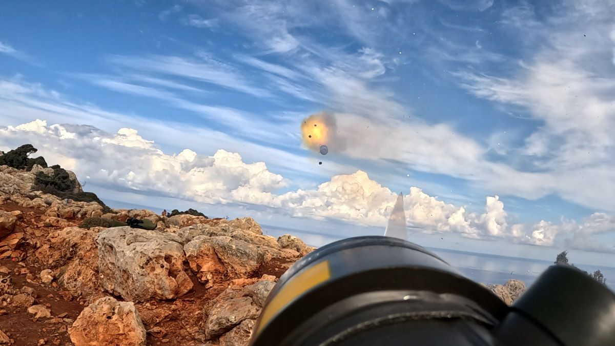 Δικέφαλος Αετός 25: Καθηλωτικές εικόνες από τη στρατιωτική άσκηση στην Κρήτη 8 Στρατιωτική άσκηση «Δικέφαλος Αετός 25»