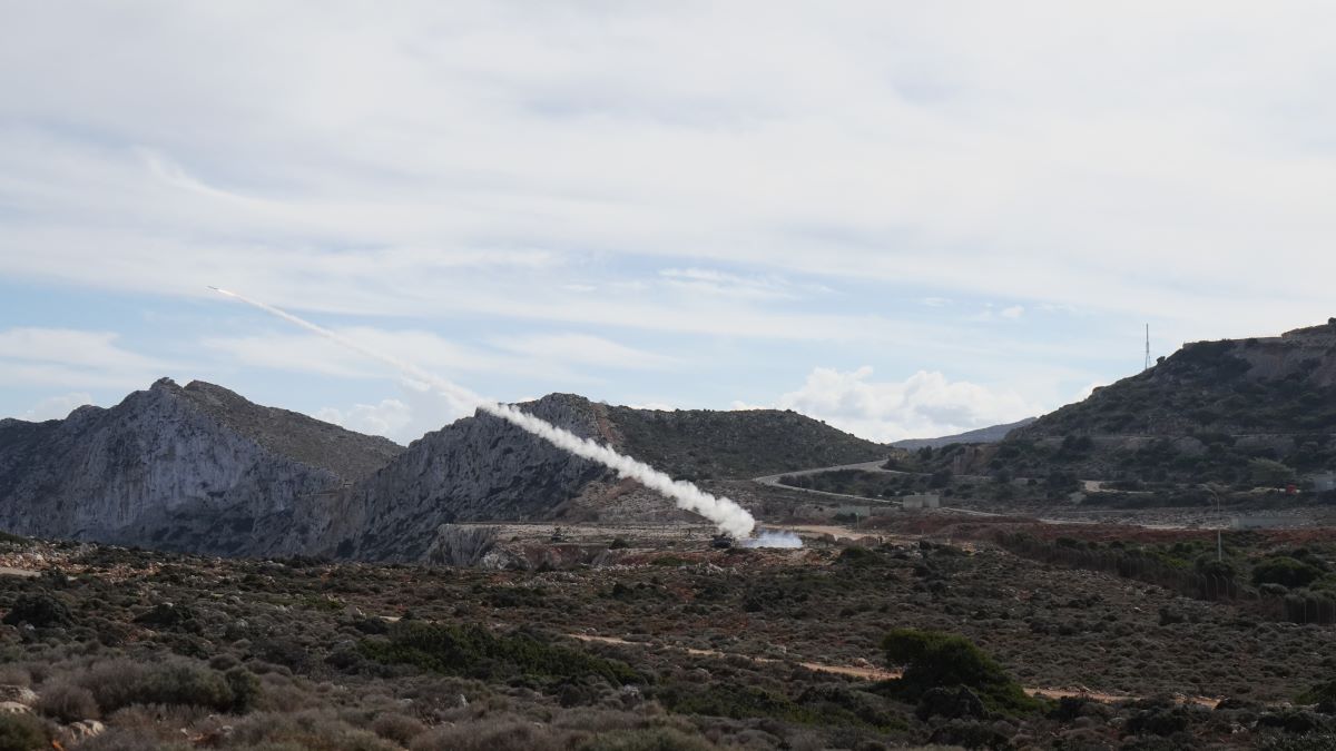 Δικέφαλος Αετός 25: Καθηλωτικές εικόνες από τη στρατιωτική άσκηση στην Κρήτη 11 Στρατιωτική άσκηση «Δικέφαλος Αετός 25»