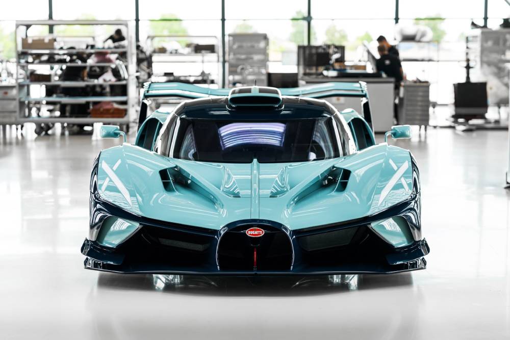 bugatti-boide-maintenance-1