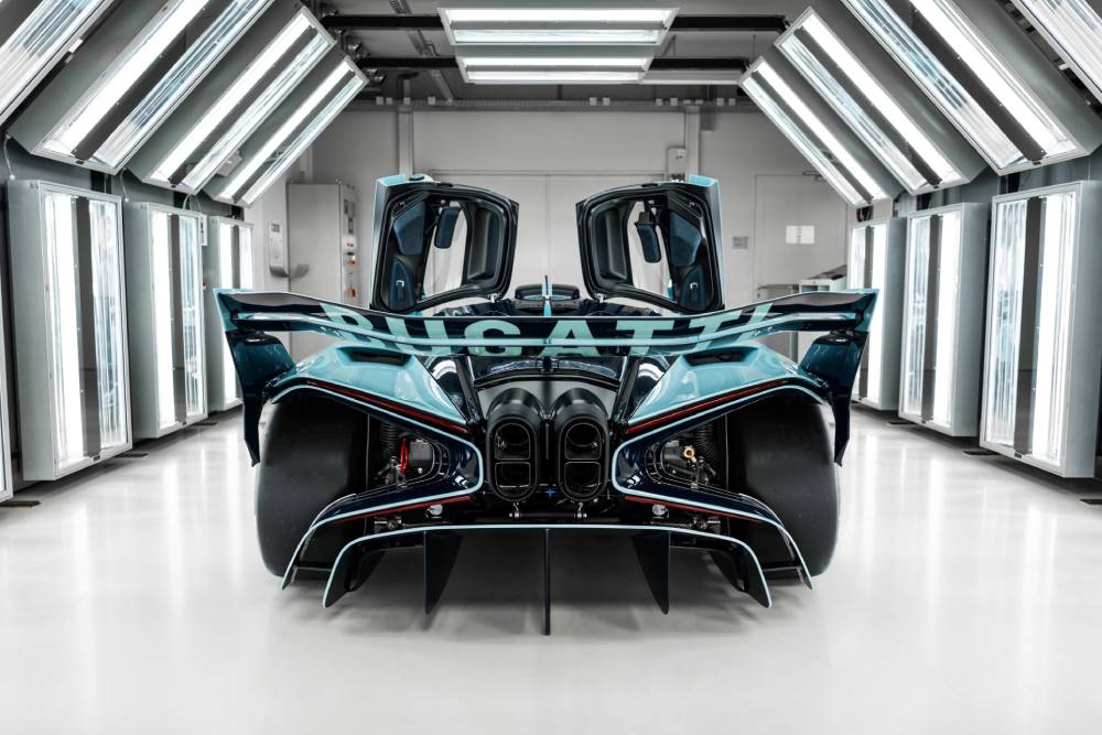 Το απίστευτο κόστος για τα σέρβις της Bugatti Bolide 10 bugatti-boide-maintenance (4)