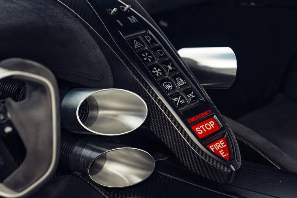 Το απίστευτο κόστος για τα σέρβις της Bugatti Bolide 16 bugatti bolide track testing 11