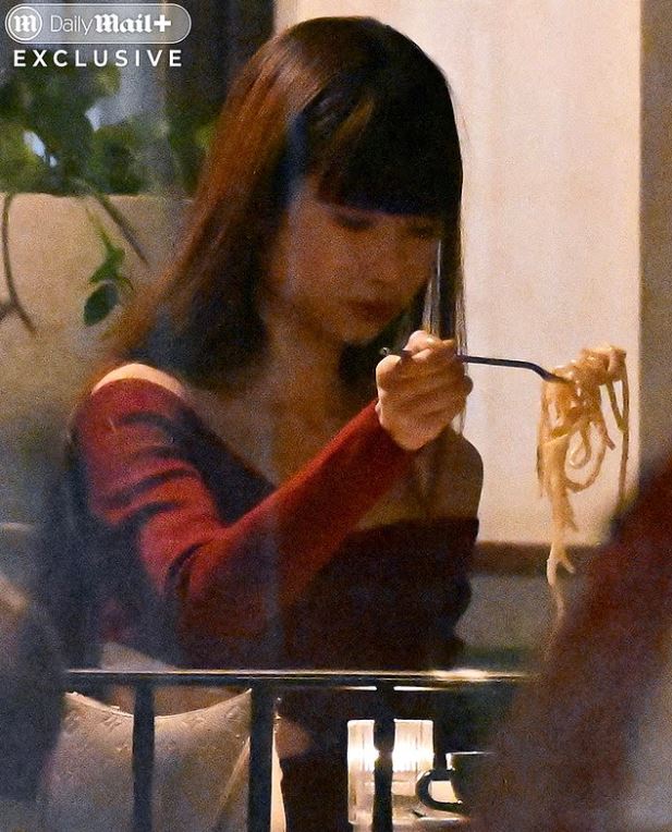 Νέα Υόρκη: Έξωση σε influencer που απολάμβανε πολυτελή δείπνα δωρεάν – Χρωστά 40.000 δολάρια σε ενοίκια