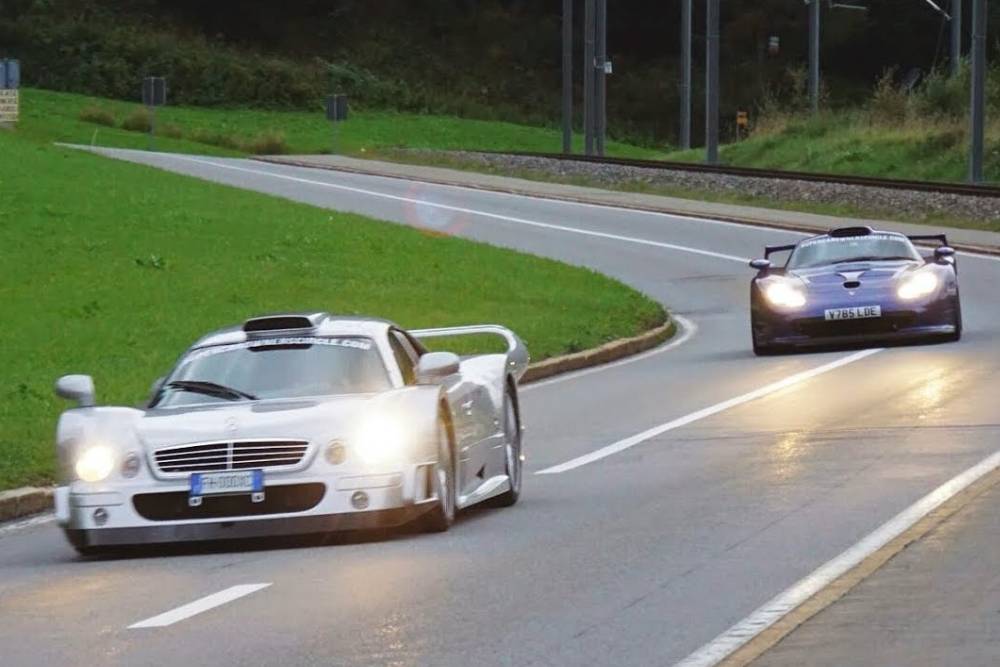clk gtr vs 911 gtr 02
