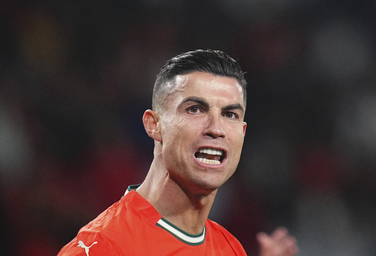 cristiano-ronaldo-1200x816