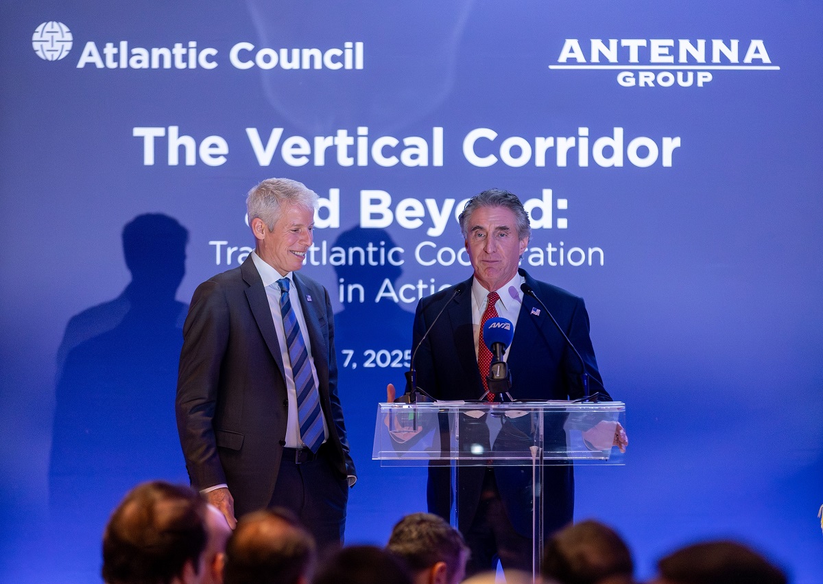 Γεύμα προς τιμήν των Αμερικανών Υπουργών, Doug Burgum και Chris Wright, από τον Πρόεδρο του Ομίλου Antenna, Θοδωρή Κυριακού