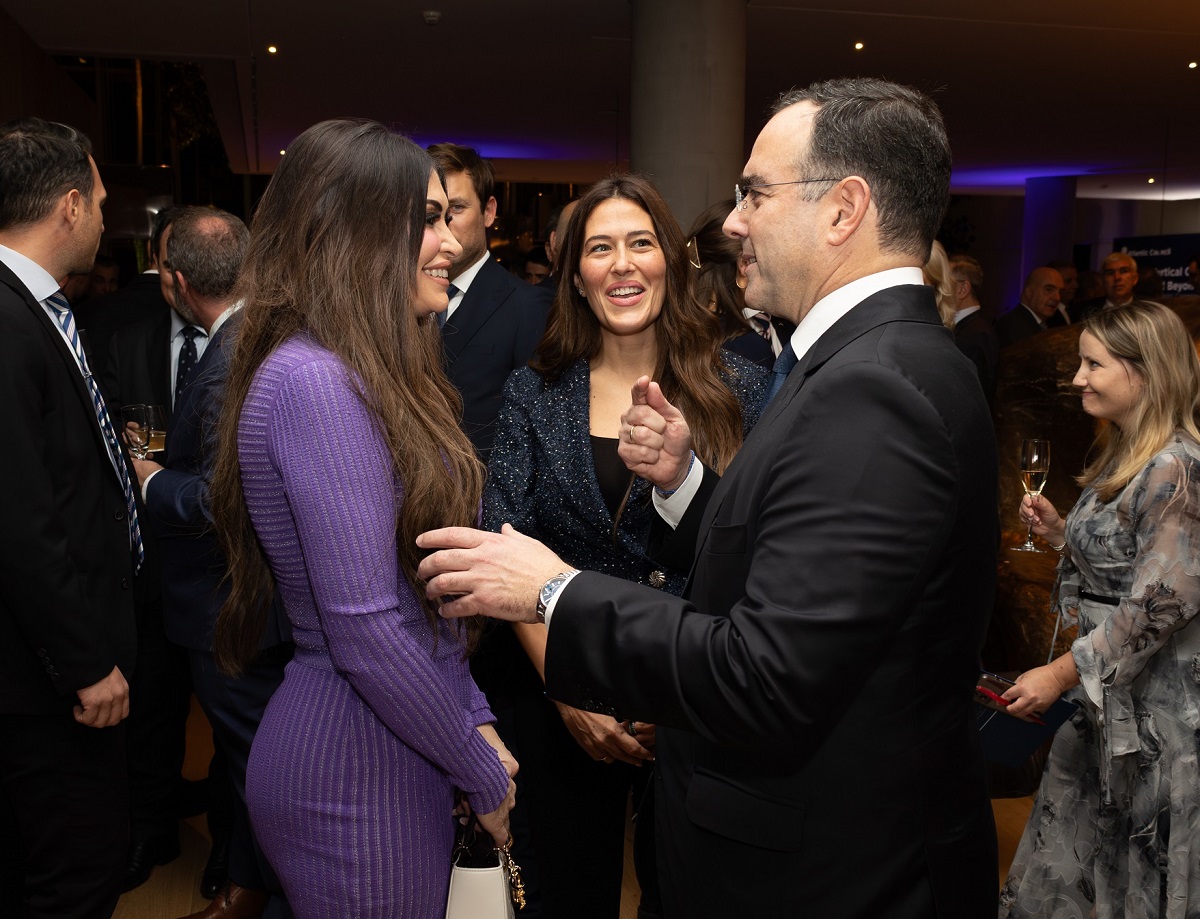 Γεύμα προς τιμήν των Αμερικανών Υπουργών, Doug Burgum και Chris Wright, από τον Πρόεδρο του Ομίλου Antenna, Θοδωρή Κυριακού