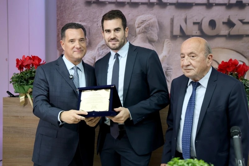 Άδωνις Γεωργιάδης