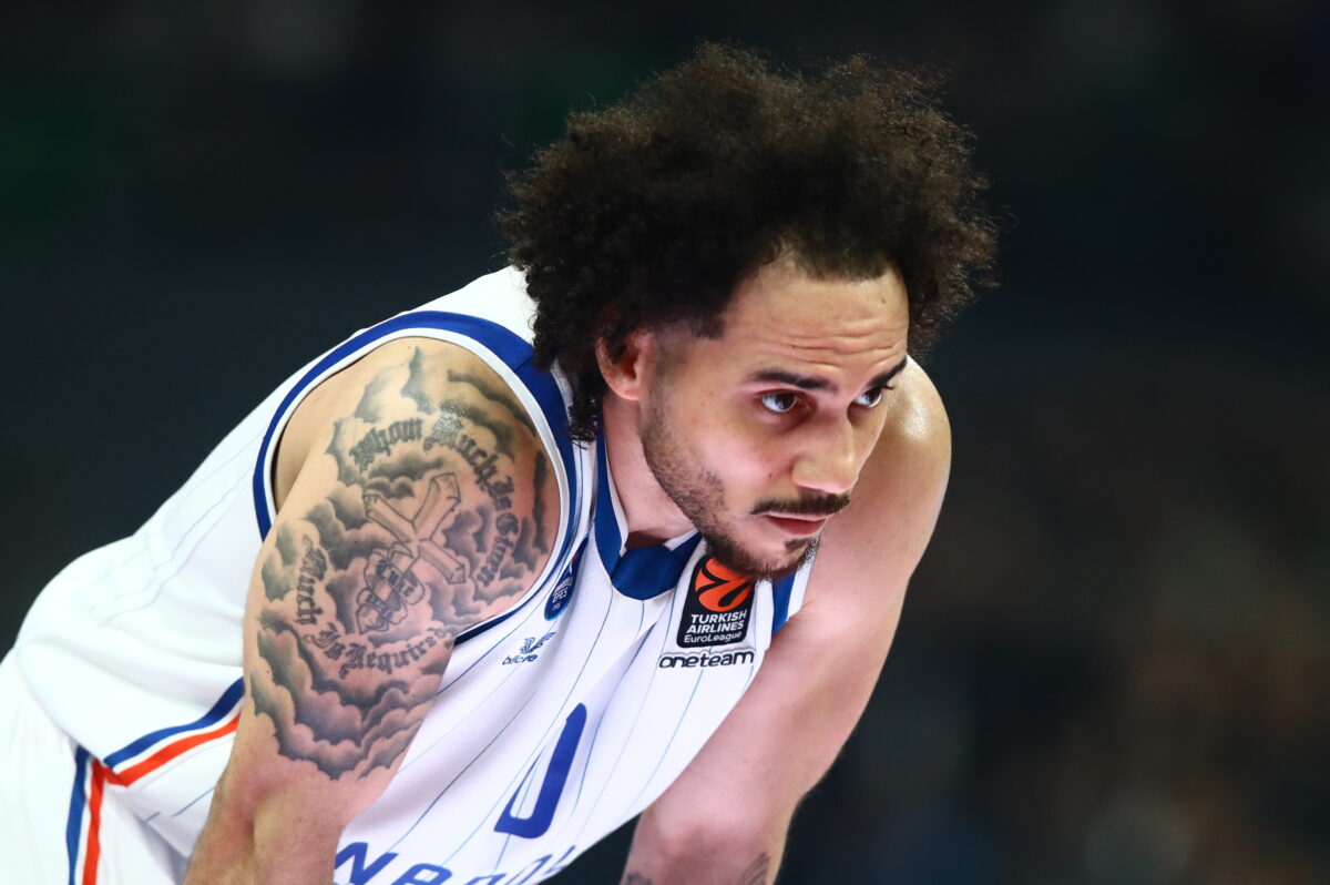 efes-larkin-1200x798