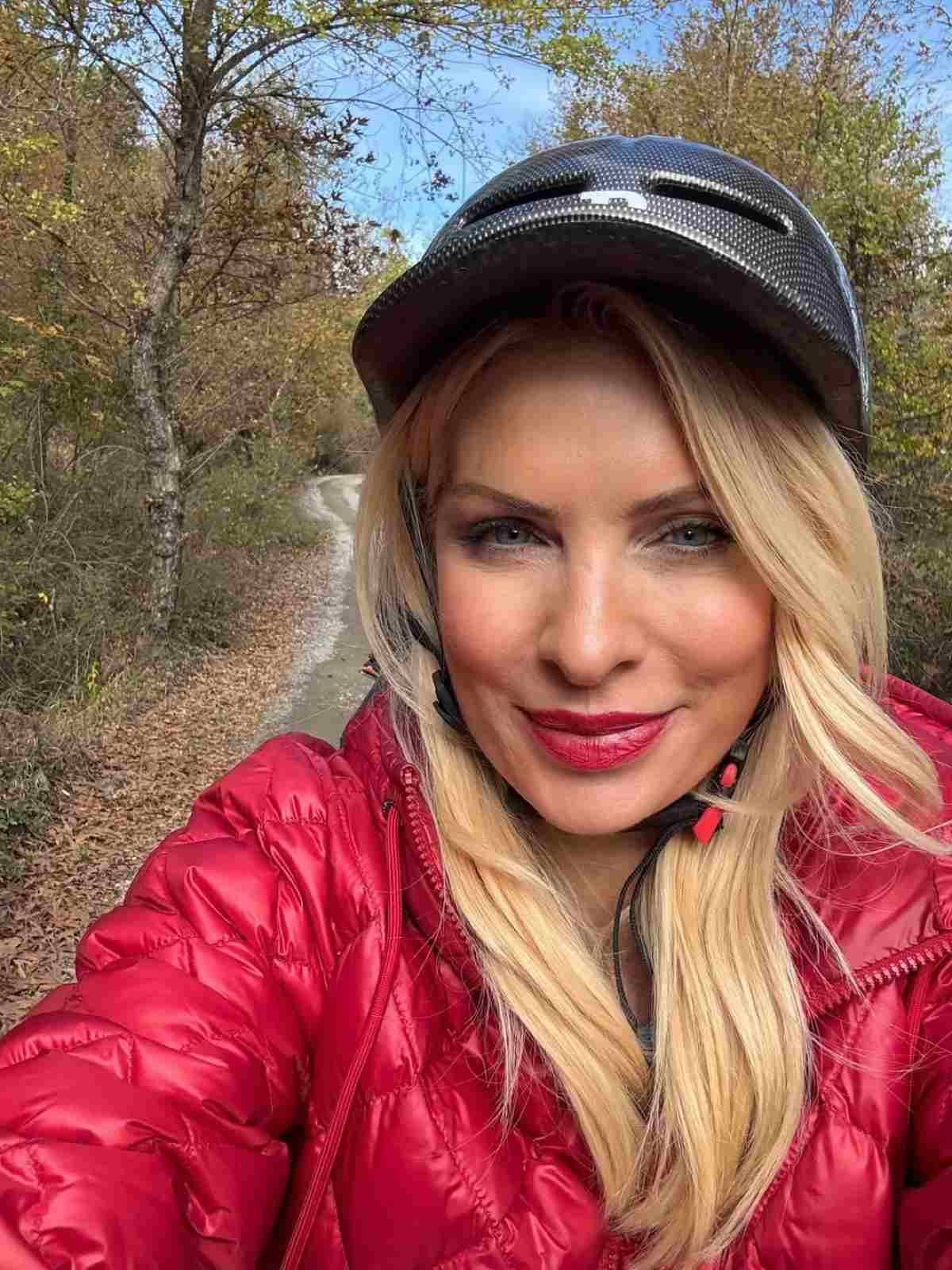 Η Ελένη Μενεγάκη στο Instagram