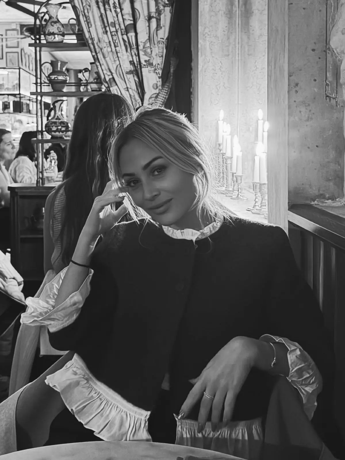 Ελένη Βουλγαράκη: Ρομαντικές στιγμές με τον Φώτη Ιωαννίδη στη Λισαβόνα (Εικόνες) 7 Η Ελένη Βουλγαράκη και ο Φώτης Ιωαννίδης στη Λισαβόνα