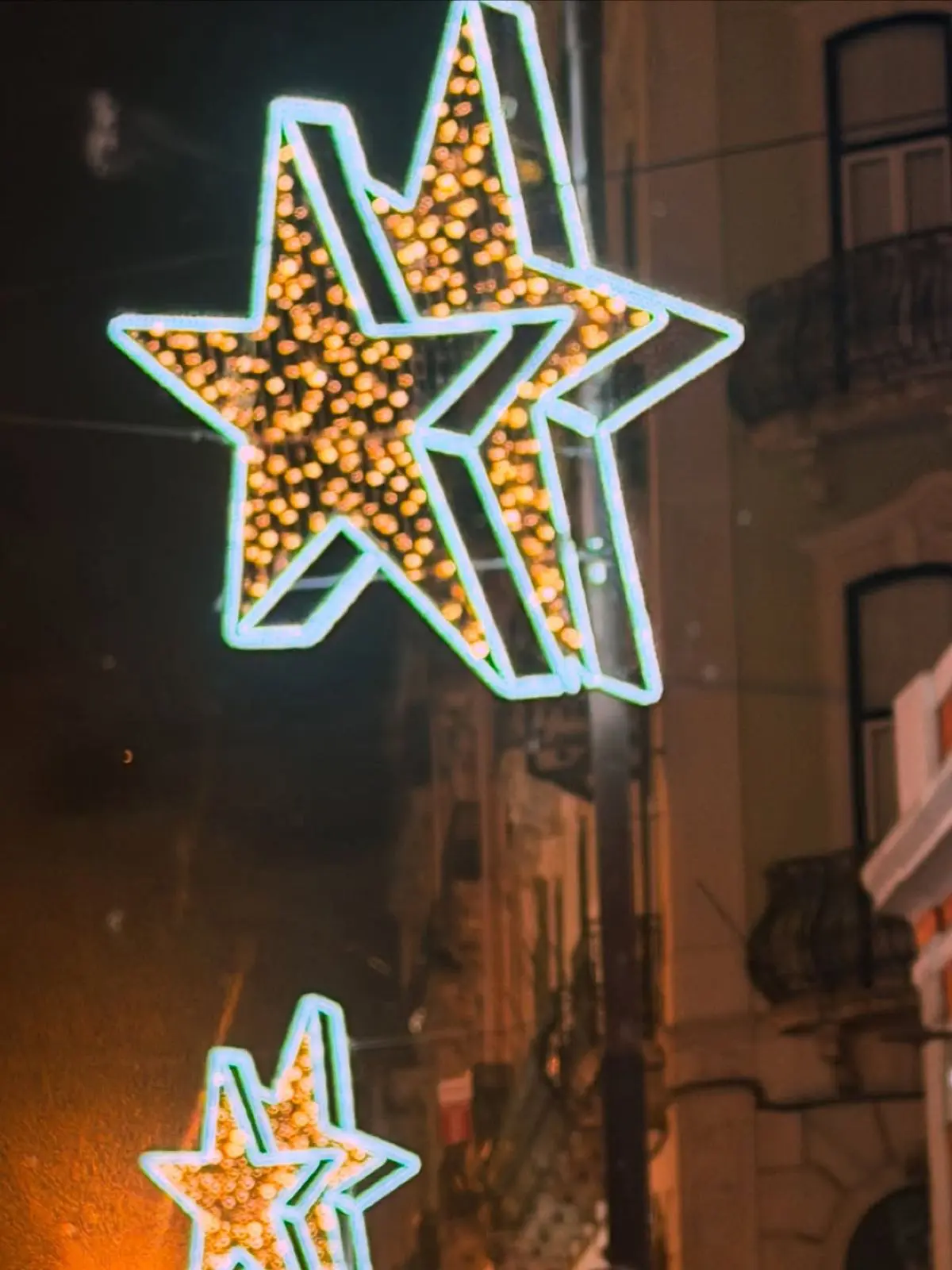 Ελένη Βουλγαράκη: Ρομαντικές στιγμές με τον Φώτη Ιωαννίδη στη Λισαβόνα (Εικόνες) 12 Η Ελένη Βουλγαράκη και ο Φώτης Ιωαννίδης στη Λισαβόνα