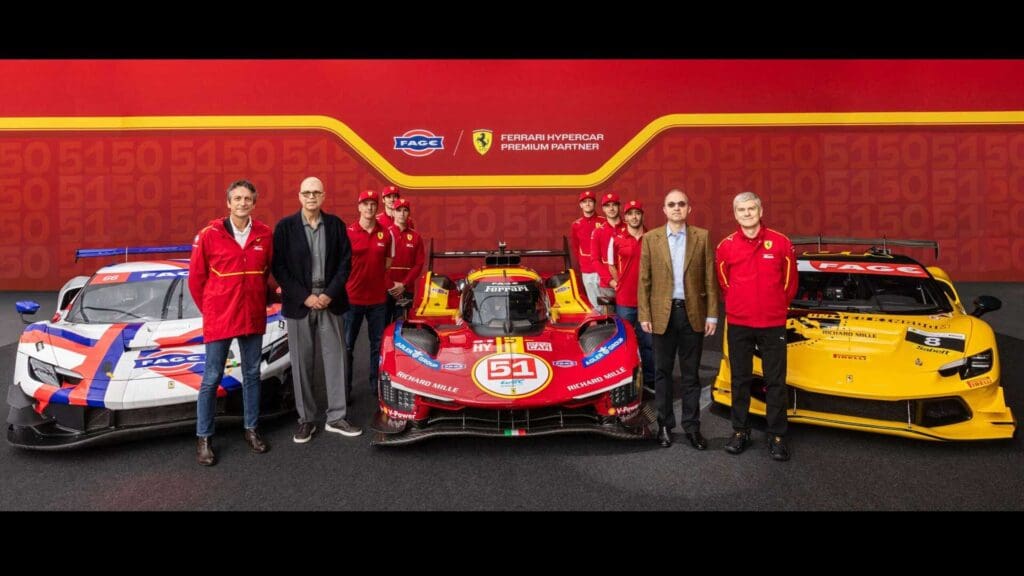 Γιαούρτι με Ferrari 4 ΦΑΓΕ Ferrari