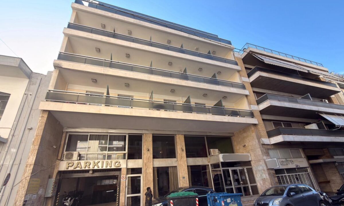 Κλείσιμο γηροκομείου στην Κυψέλη από Νίκο Χαρδαλιά: Ηλικιωμένοι εγκαταλελειμμένοι σε βρώμικα σεντόνια