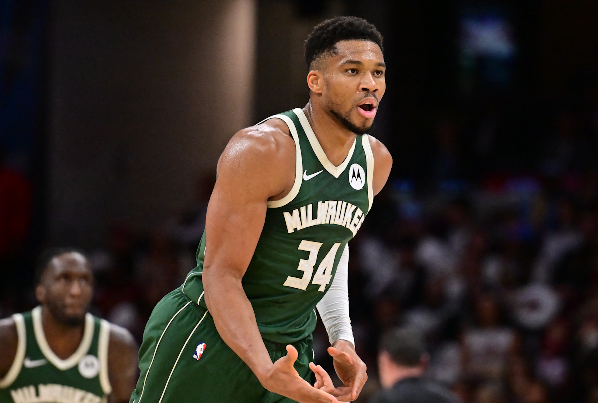 giannis-antetokoynmpo-reuters-2